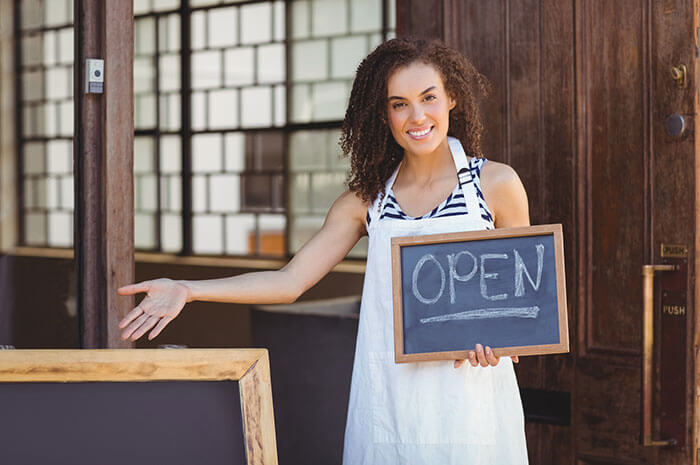 The Top Six Characteristics of A Successful Food Franchise Owner